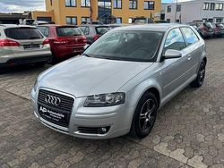Silbersee/lichtsilber Gebraucht 2006 Audi A3 Attraction Limousine | 5.500 € (Fairer Preis)