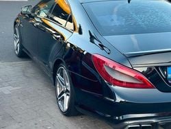 Schwarz Gebraucht 2012 Mercedes CLS550 AMG Limousine | 20.000 €