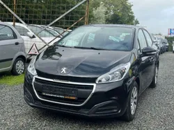 Schwarz Gebraucht 2016 Peugeot 208 Active Kleinwagen | 5.999 € (Fairer Preis)