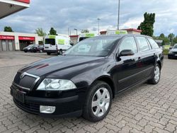 Schwarz Gebraucht 2006 Skoda Octavia Elegance Kombi | 2.490 € (Fairer Preis)