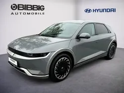 Grün / digital teal Gebraucht 2021 Hyundai Ioniq 5 SUV | 34.990 € (Guter Preis)