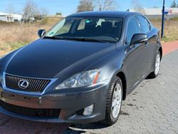 Grau Gebraucht 2010 Lexus IS220 Sport Line Limousine | 6.290 €