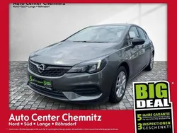 Grau Gebraucht 2021 Opel Astra Edition Limousine | 15.247 € (Fairer Preis)