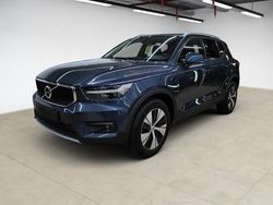 Blau Gebraucht 2022 Volvo XC40 Momentum SUV | 29.950 € (Fairer Preis)