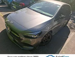 Grau Gebraucht 2022 Mercedes B200 AMG Van / Kleinbus | 23.958 € (Guter Preis)