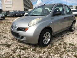 Grau Gebraucht 2004 Nissan Micra Visia Kleinwagen | 2.499 € (Fairer Preis)