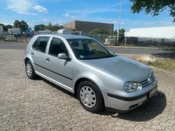 Silber Gebraucht 2002 VW Golf IV Kleinwagen | 1.450 € (Fairer Preis)