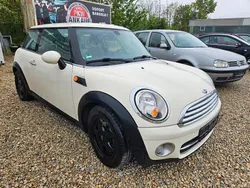 Weiß Gebraucht 2010 Mini Cooper Pepper Kleinwagen | 2.950 € (Fairer Preis)