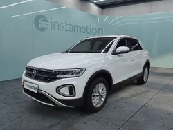 Weiß Gebraucht 2024 VW T-Roc Life SUV | 22.240 € (Guter Preis)