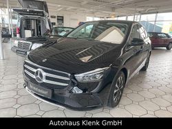 Schwarz Gebraucht 2022 Mercedes B200 Progressive Van / Kleinbus | 28.990 € (Fairer Preis)
