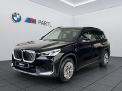Schwarz uni Neu 2026 BMW iX1 SUV | 42.980 € (Guter Preis)