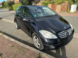 Kosmosschwarz metalliclack Gebraucht 2008 Mercedes A170 Kleinwagen | 1.450 € (Superpreis)