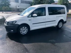 Weiß Gebraucht 2017 VW Caddy Maxi Trendline Van / Kleinbus | 9.758 € (Guter Preis)