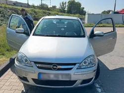 Silber Gebraucht 2006 Opel Corsa Limousine | 2.000 € (Guter Preis)