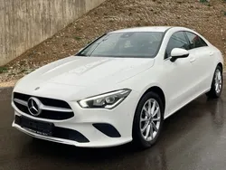 Weiß (polarweiss unilack) Gebraucht 2020 Mercedes CLA200 Limousine | 29.700 € (Fairer Preis)