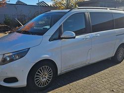 Weiß Gebraucht 2016 Mercedes V220 Van / Kleinbus | 31.200 € (Superpreis)