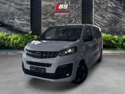Gebraucht 2023 Opel Zafira Life S Van | 54.990 €
