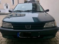Grün Gebraucht 1996 Peugeot 306 Kleinwagen | 1.950 €
