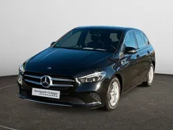 Schwarz Gebraucht 2019 Mercedes B180 Progressive Van / Kleinbus | 24.490 € (Fairer Preis)