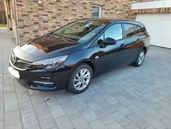 Schwarz Gebraucht 2021 Opel Astra Edition Limousine | 13.600 € (Fairer Preis)