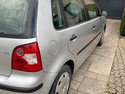 Silber Gebraucht 2004 VW Polo Kleinwagen | 3.200 €