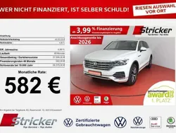 Oryxwhite perlmutteffekt Gebraucht 2021 VW Touareg Elegance SUV | 48.950 € (Superpreis)