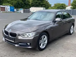 Braun Gebraucht 2012 BMW 320 Sport Line Limousine | 10.900 € (Fairer Preis)