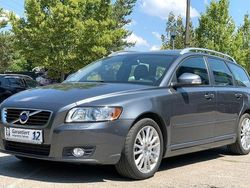 Grau Gebraucht 2012 Volvo V50 Kombi | 12.900 €