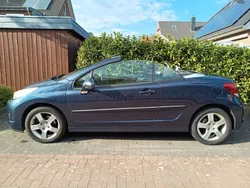 Blau Gebraucht 2014 Peugeot 207 CC Cabrio | 5.500 € (Fairer Preis)