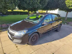 Schwarz Gebraucht 2006 Opel Astra Limousine | 1.500 € (Guter Preis)