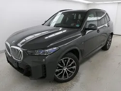 Grau Gebraucht 2025 BMW X5 M Sport SUV | 84.780 € (Superpreis)