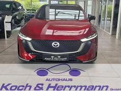 Rot Neu 2025 Mazda 6e Takumi-Line Limousine | 43.499 €