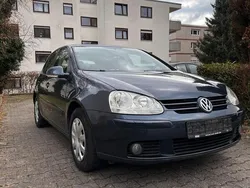 Blau Gebraucht 2006 VW Golf V Limousine | 4.800 € (Teuer)