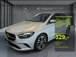 Hightechsilber metallic Gebraucht 2024 Mercedes B180 Progressive Van / Kleinbus | 30.470 € (Guter Preis)