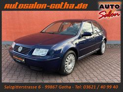 Blau Gebraucht 2003 VW Bora Comfortline Limousine | 3.890 €