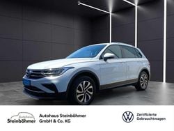 Pure white (weiß) Gebraucht 2022 VW Tiguan Active SUV | 28.435 € (Fairer Preis)