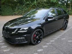 Schwarz Gebraucht 2018 Skoda Octavia RS Kombi | 14.800 € (Guter Preis)