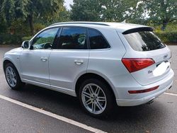 Weiß Gebraucht 2011 Audi Q5 S-Line SUV | 14.200 € (Fairer Preis)