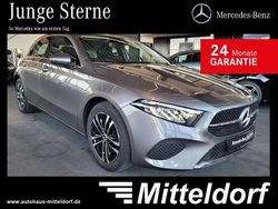 Grau Gebraucht 2024 Mercedes A200 Advanced Limousine | 30.980 € (Etwas zu teuer)