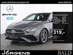 Grau metalliclack mountaingrau Gebraucht 2024 Mercedes A200 AMG Limousine | 33.850 € (Fairer Preis)