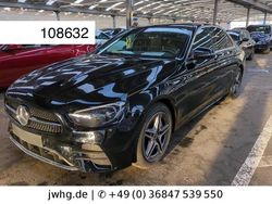 Schwarz Gebraucht 2021 Mercedes E300 AMG line Limousine | 30.940 € (Teuer)