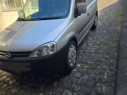 Silber Gebraucht 2006 Opel Combo Van / Kleinbus | 2.950 € (Etwas zu teuer)
