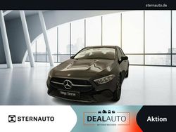 Unilack nachtschwarz Gebraucht 2023 Mercedes A200 Advanced Plus Limousine | 27.965 € (Guter Preis)