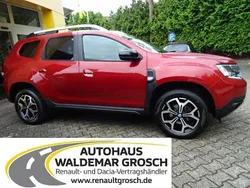 Fusionrot (metallic) Gebraucht 2020 Dacia Duster Celebration SUV | 12.964 € (Fairer Preis)