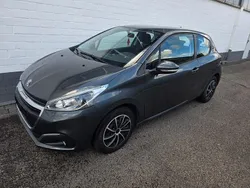 Grau Gebraucht 2016 Peugeot 208 Active Kleinwagen | 4.650 € (Guter Preis)