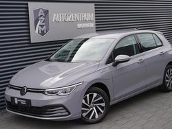 Mondsteingrau Gebraucht 2022 VW Golf Limousine | 22.990 € (Fairer Preis)