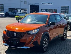 Weiß Gebraucht 2022 Peugeot e-2008 Active SUV | 17.280 € (Superpreis)