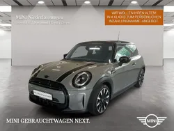 Grau Gebraucht 2022 Mini Cooper Kleinwagen | 23.299 € (Teuer)