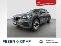 Oyster silver metallic Gebraucht 2025 VW Touareg SUV | 55.790 € (Guter Preis)