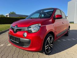 Rot Gebraucht 2016 Renault Twingo Liberty Kleinwagen | 5.700 € (Fairer Preis)